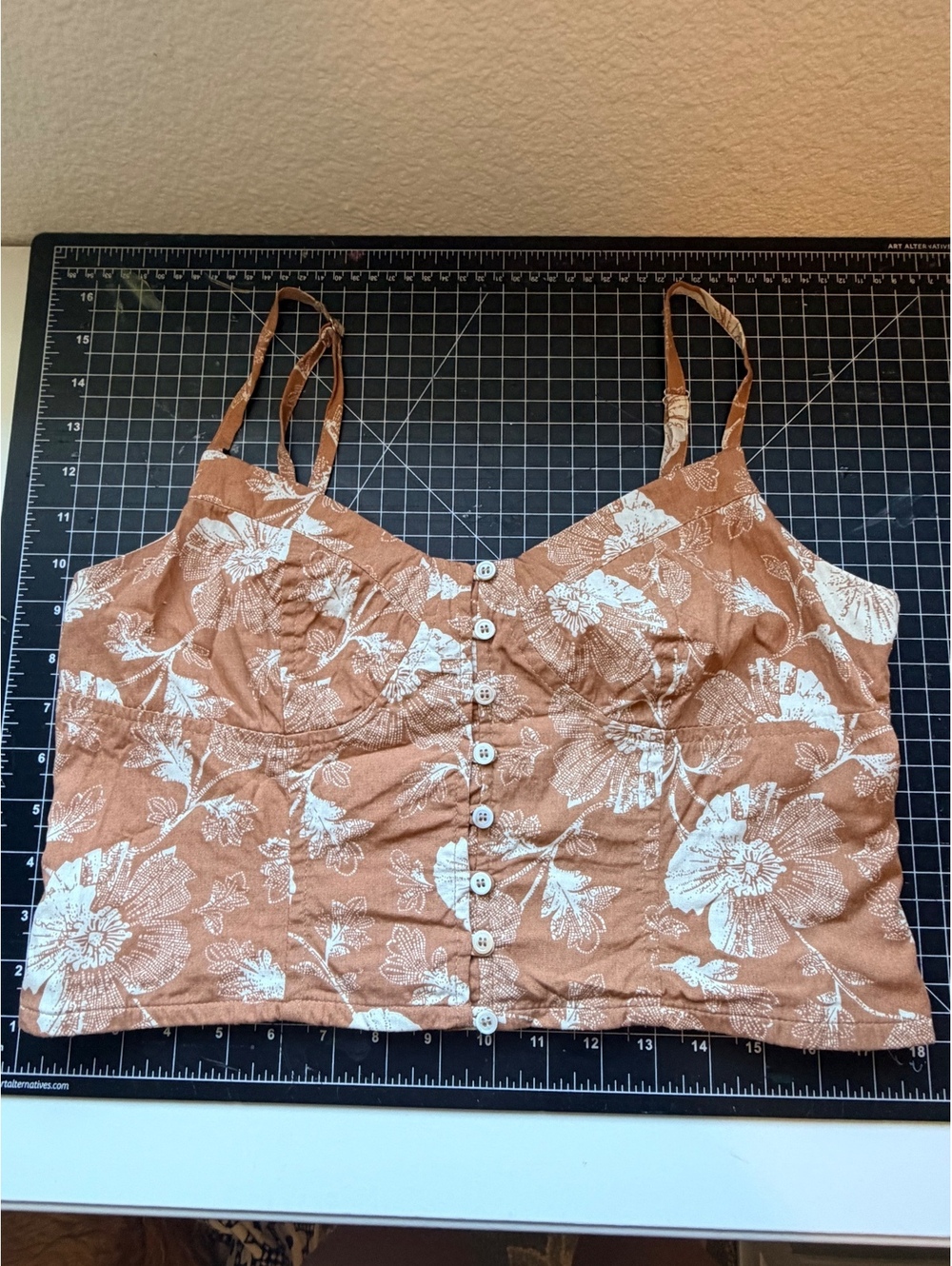 In Loom Brown Floral Button Front Cami Crop Top Smocked Back Size L